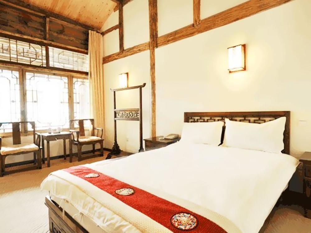 Golden Waterfront Inn Lijiang  Zewnętrze zdjęcie